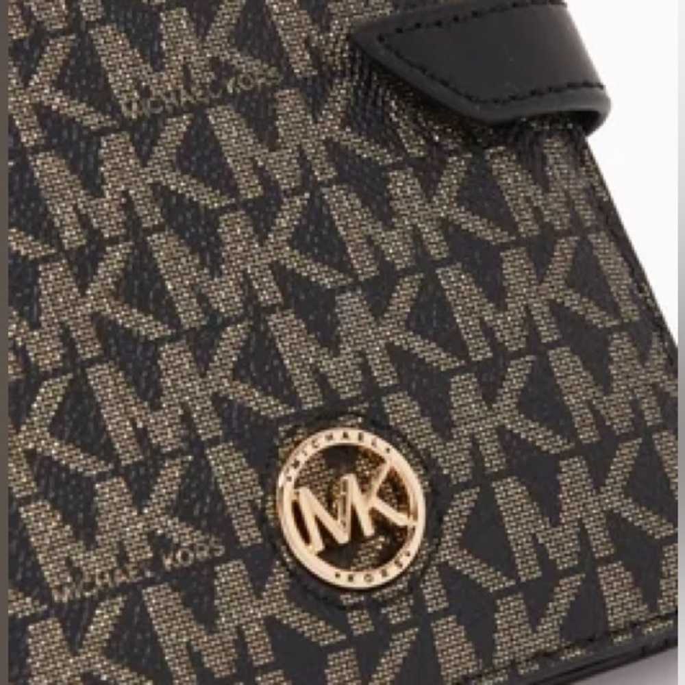 NEW MICHAEL KORS Medium Heritage Passport Wallet in Signature Monogram Jacquard - Picture 6 of 7